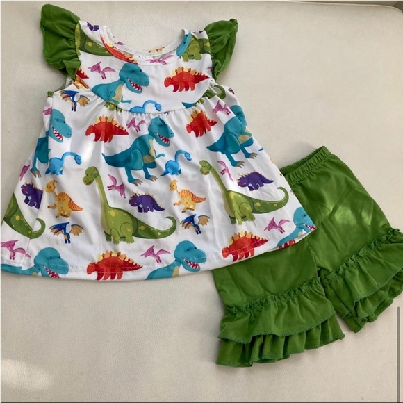Dinosaur Jungle life cute animal ruffle shorts top set - Picture 6 of 7